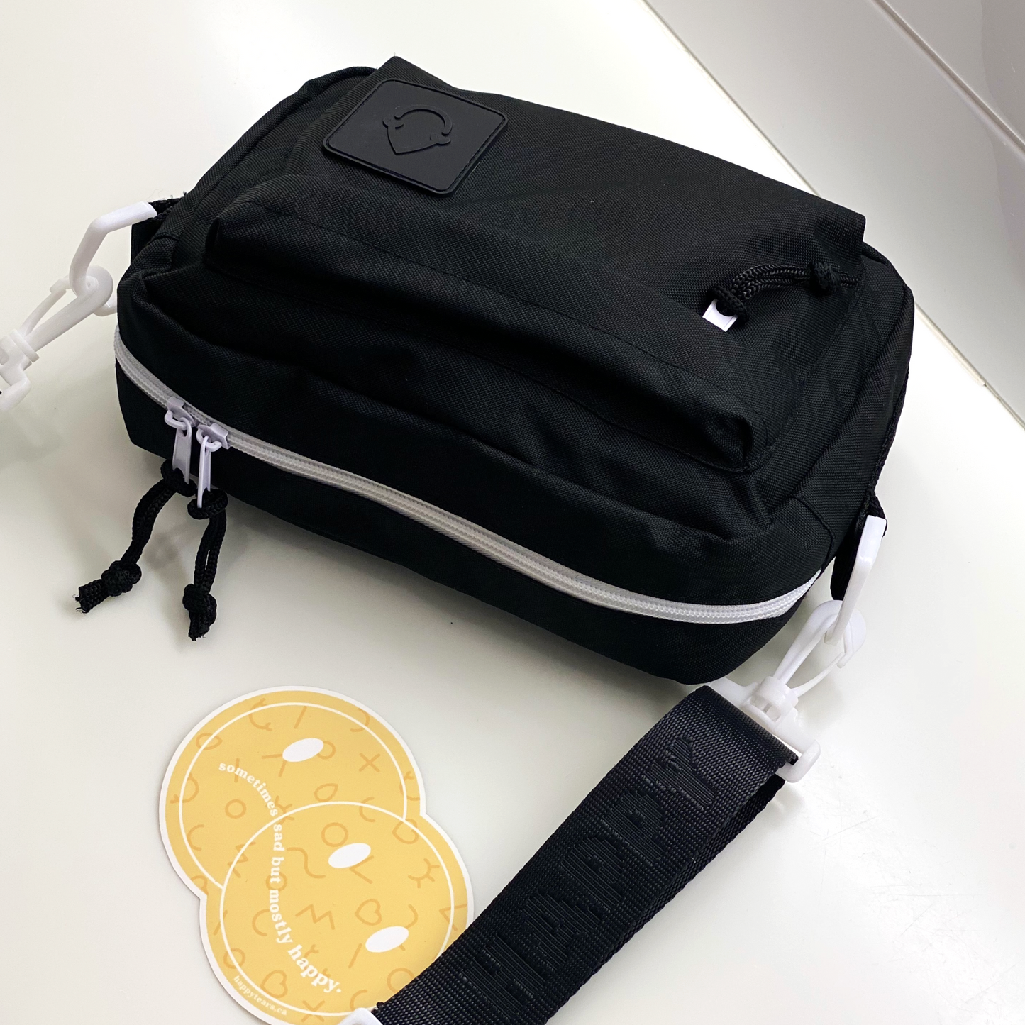 wander(bag) _ deep black